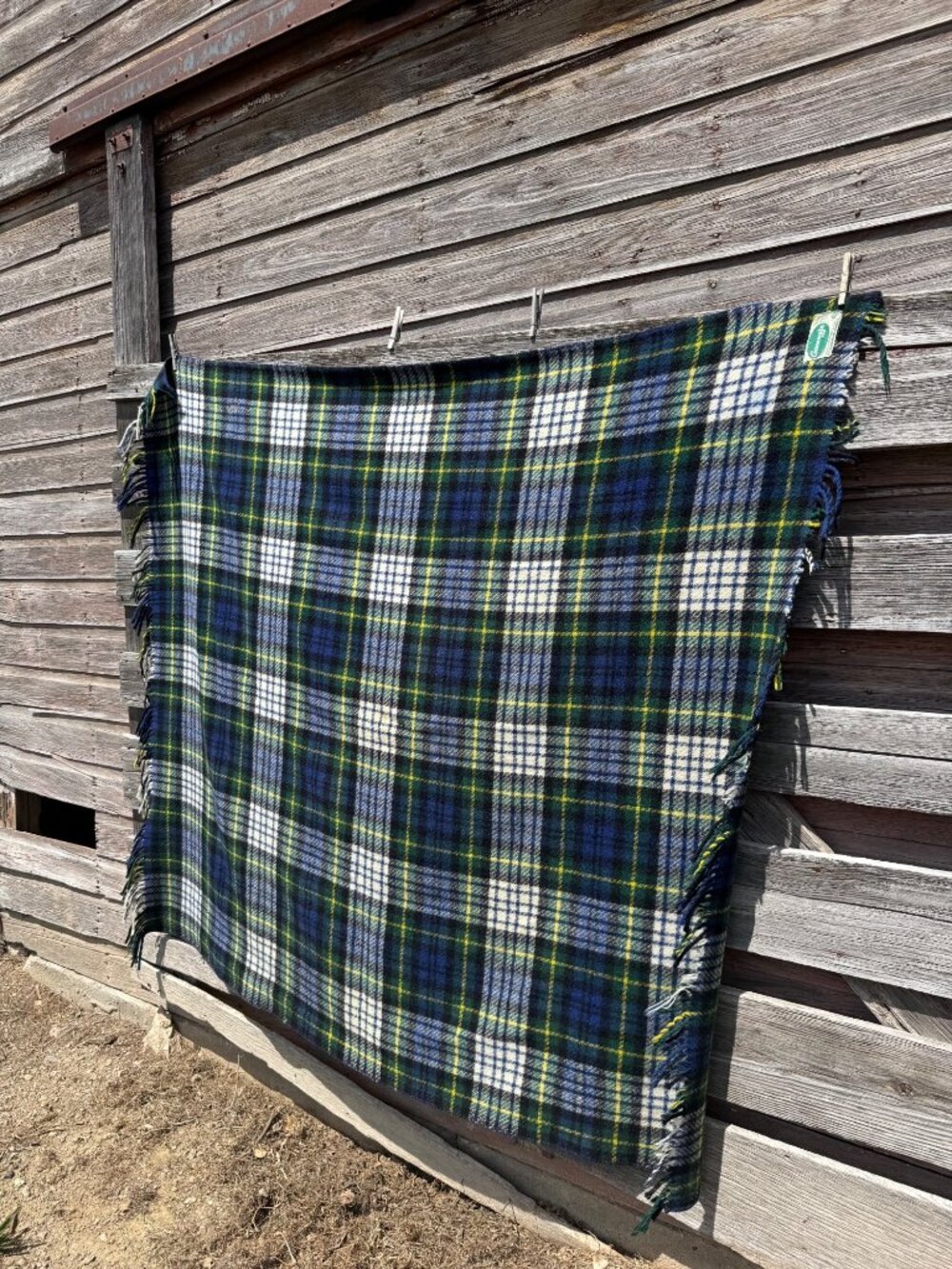VIntage 50's Connemara Foxford Ireland 100% Pure Wool Rug Blanket Plaid 63x56" - Picture 2 of 11